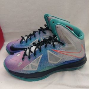 Nike lebron 11.5